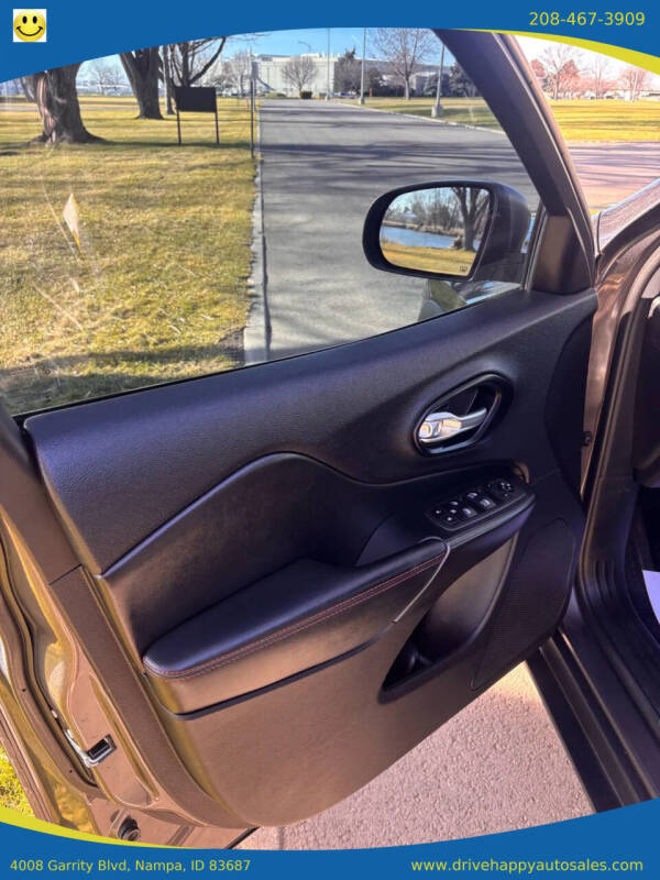 2021 Jeep Cherokee Trailhawk