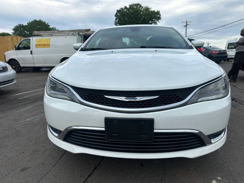 2016 Chrysler 200