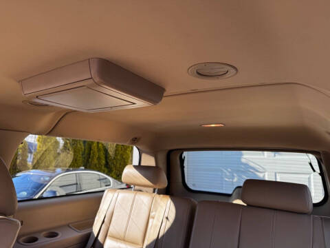 2014 Chevrolet Suburban LT