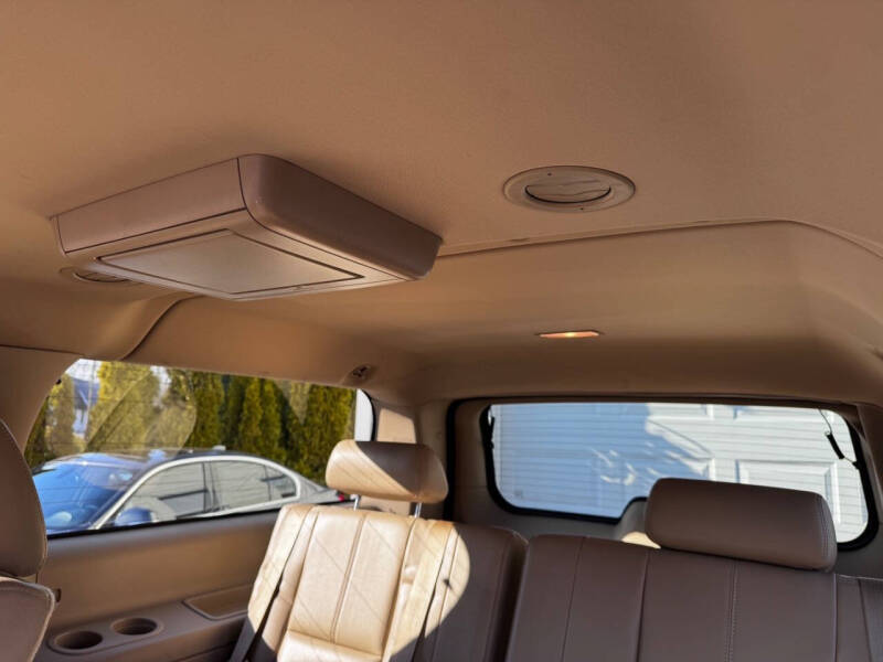 2014 Chevrolet Suburban LT