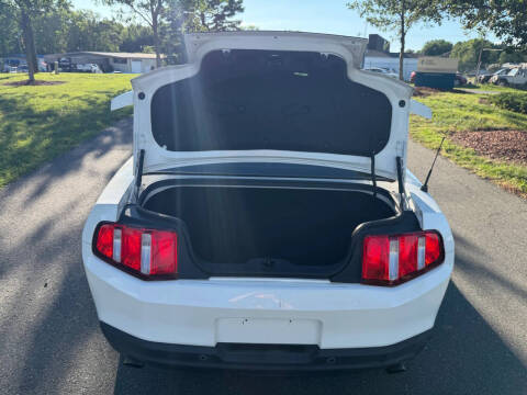 2012 Ford Mustang V6 Premium
