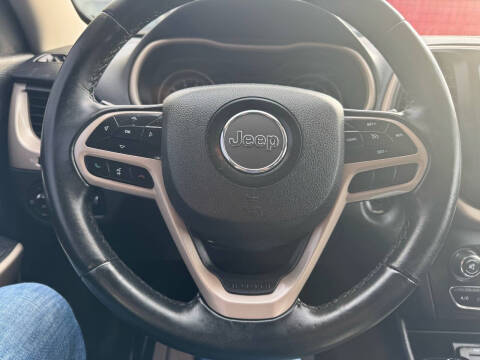 2017 Jeep Cherokee Latitude