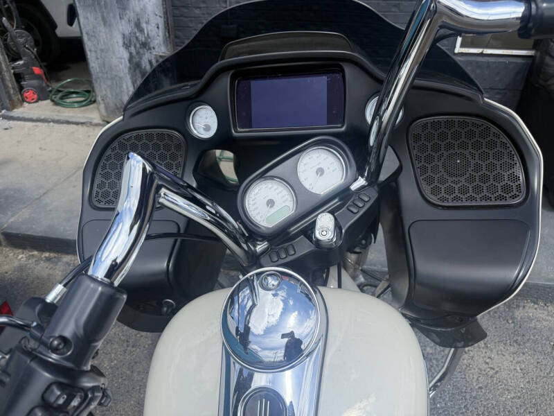 2022 Harley-Davidson Road Glide