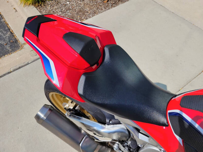 2018 Honda CBR1000RR SP