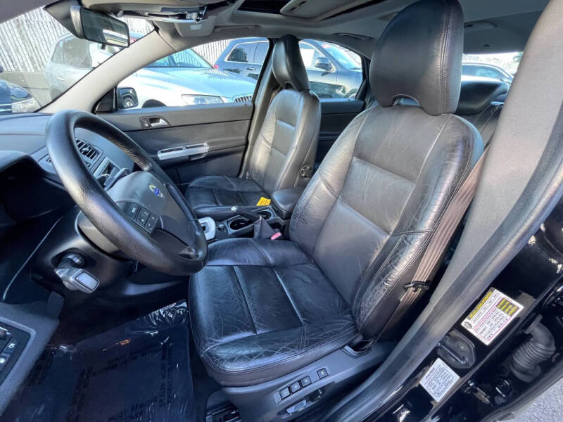 2005 Volvo S40 T5