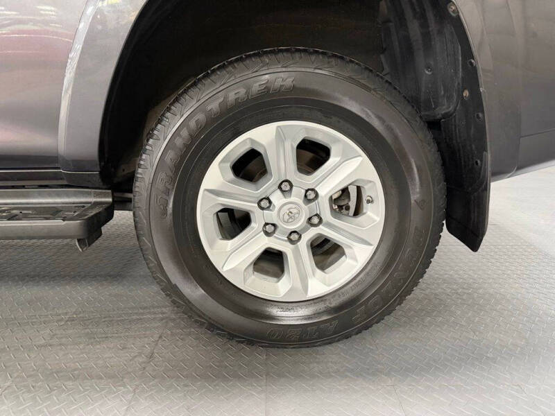 2017 Toyota 4Runner SR5