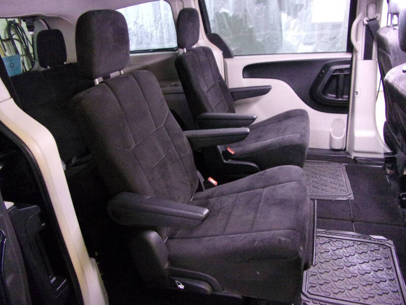 2011 Dodge Grand Caravan Crew