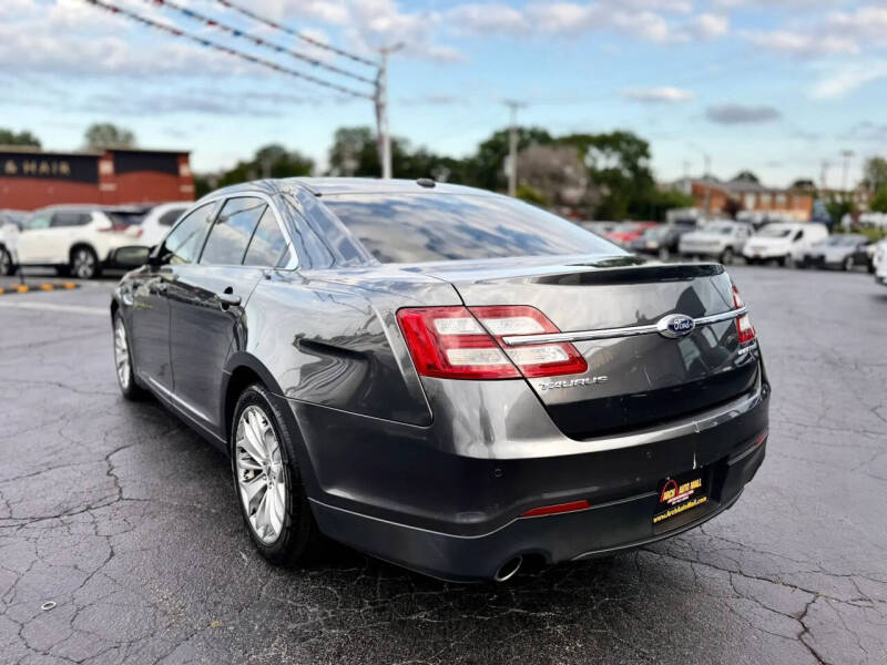 2018 Ford Taurus Limited