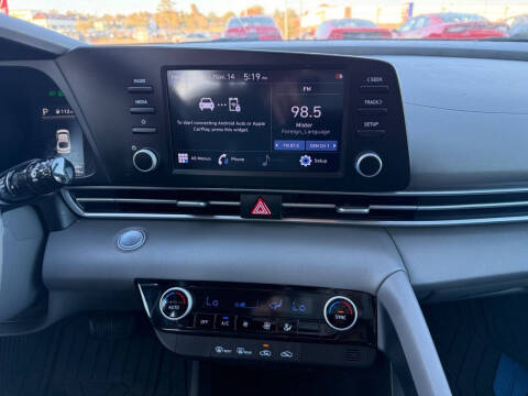 2021 Hyundai Elantra SEL