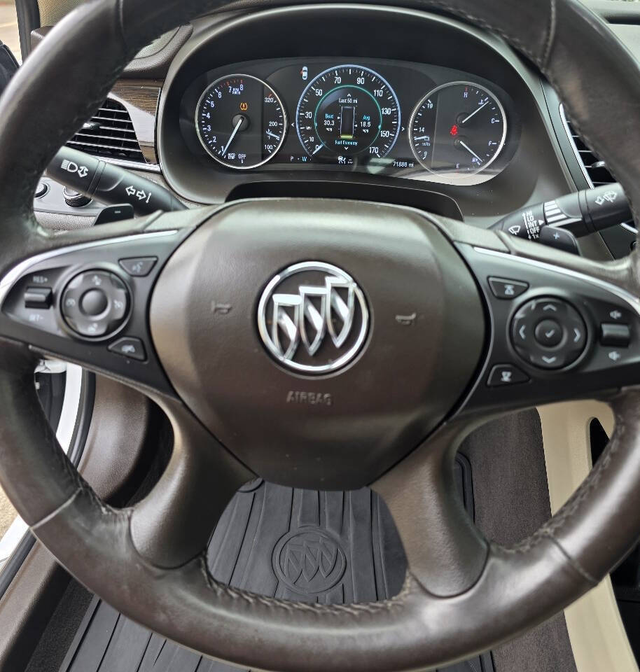 2017 Buick LaCrosse Premium 4dr Sedan - White exterior view 14