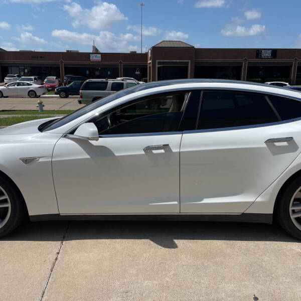 2014 Tesla Model S 85