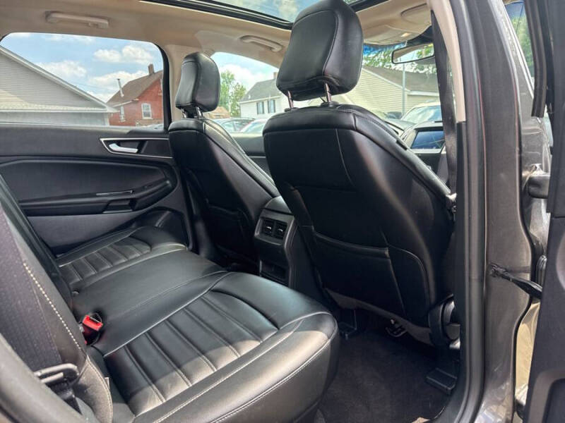 2020 Ford Edge SEL