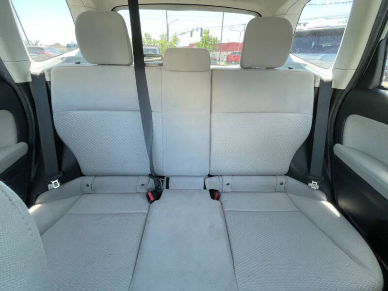 2014 Subaru Forester 2.5i