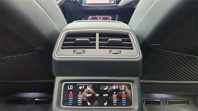 2023 Audi e-tron S Sportback quattro Prestige