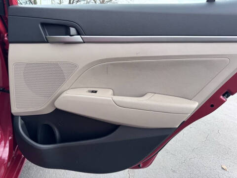 2018 Hyundai Elantra