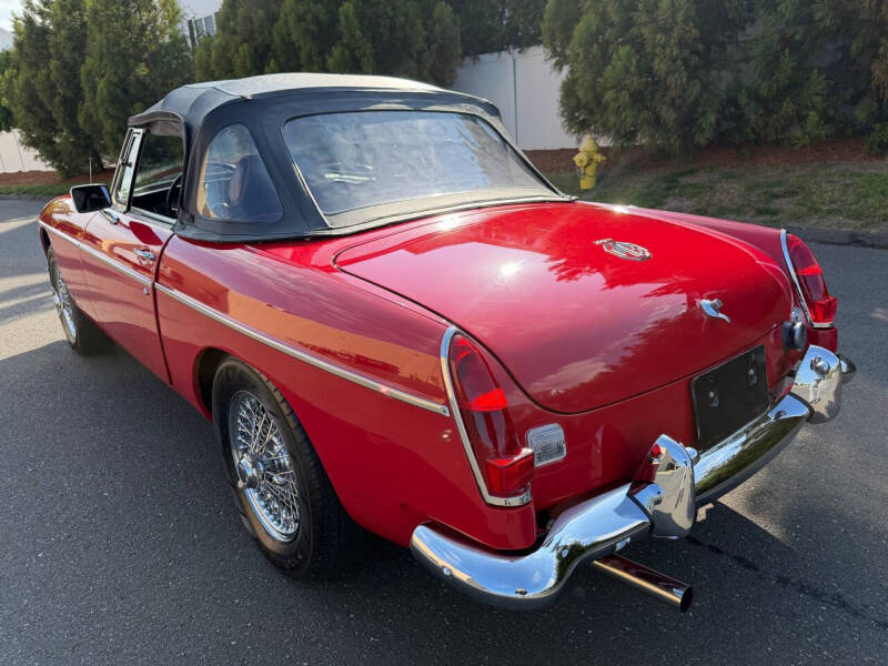 1969 MG B