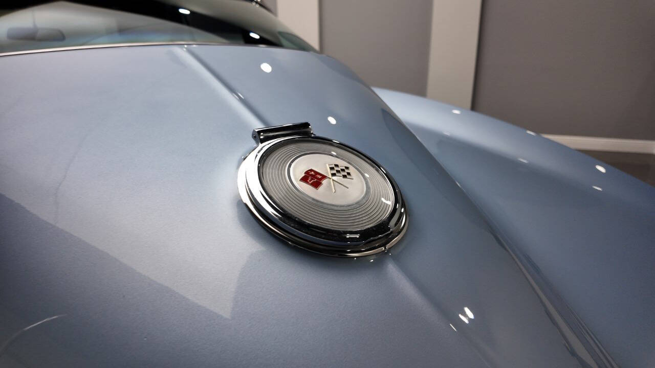1964 Chevrolet Corvette 25