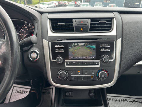 2017 Nissan Altima 2.5 SR