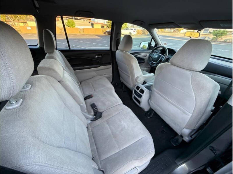 2016 Honda Pilot EX