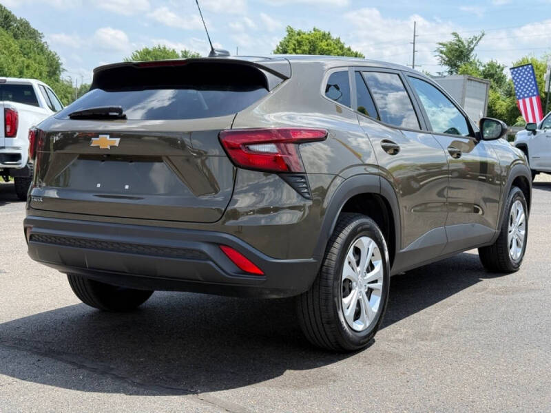 2024 Chevrolet Trax LS