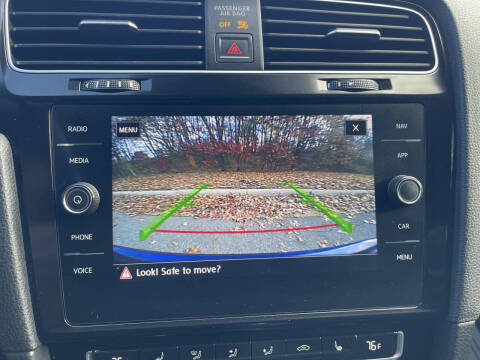 2018 Volkswagen Golf R 4Motion