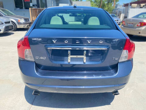 2011 Volvo S40 T5