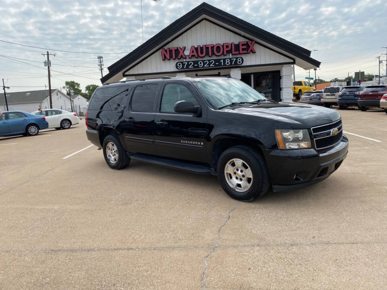 2007 Chevrolet Suburban for sale at NTX Autoplex in Garland, TX