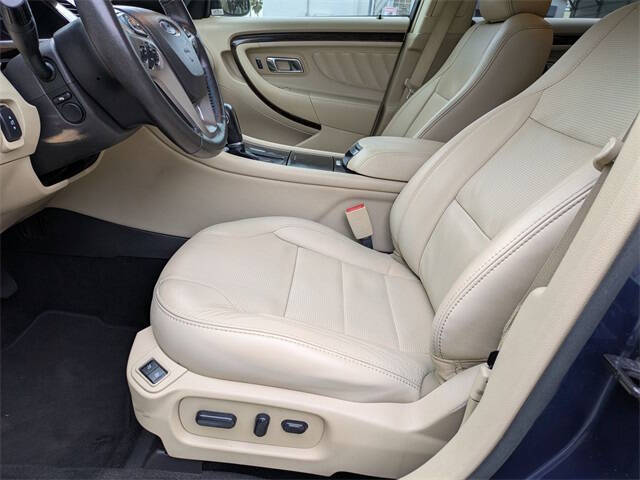 2016 Ford Taurus Limited