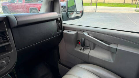 2018 Chevrolet Express 2500