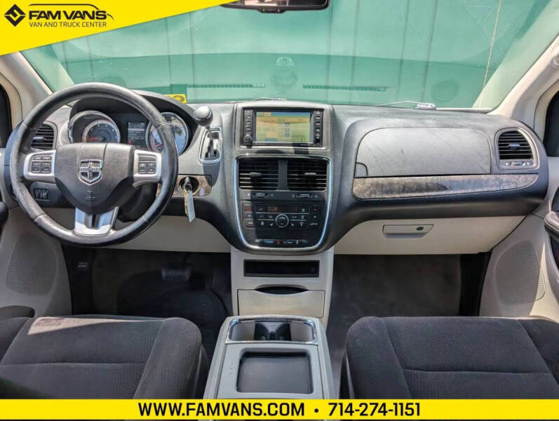 2011 Dodge Grand Caravan Crew
