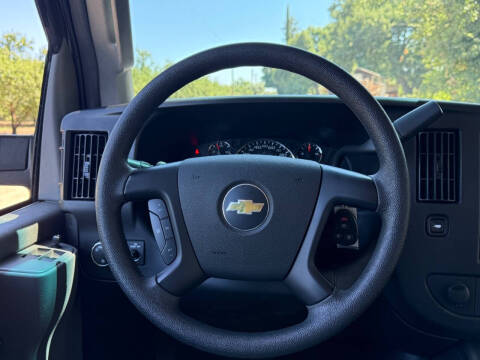 2016 Chevrolet Express LT 3500