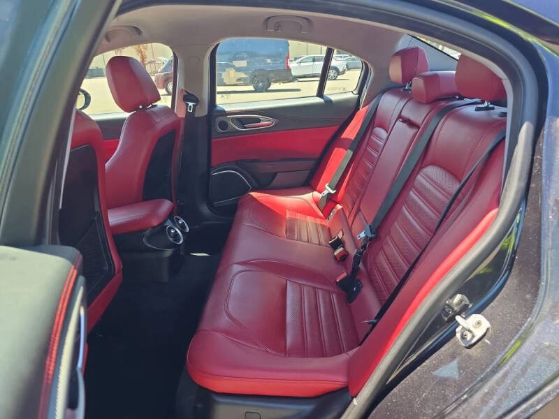 2019 Alfa Romeo Giulia Ti Sport Carbon