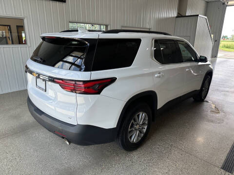 2022 Chevrolet Traverse LT Cloth