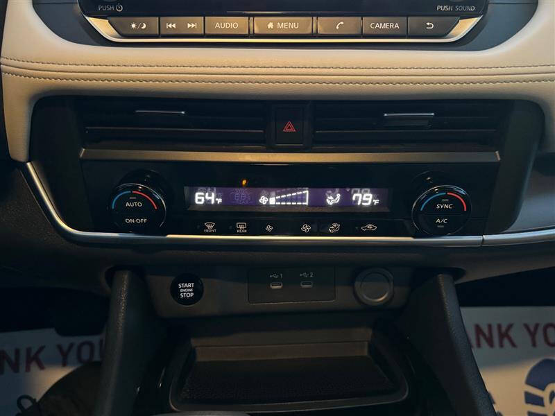 2025 Nissan Rogue SV