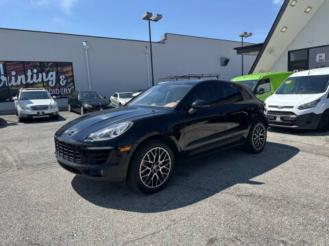 2017 Porsche Macan S