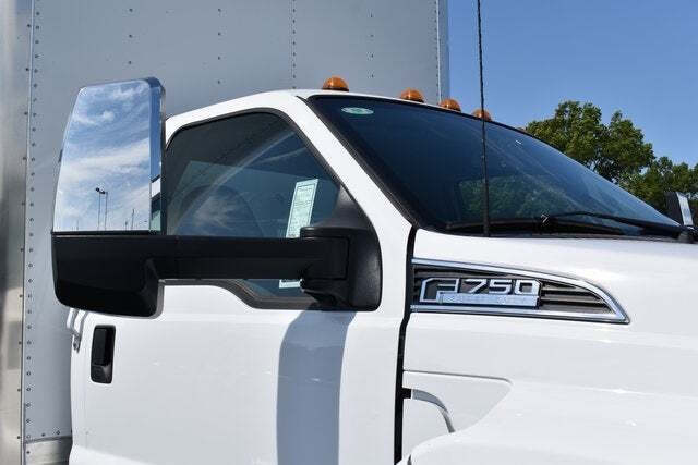2025 Ford F-750 Super Duty