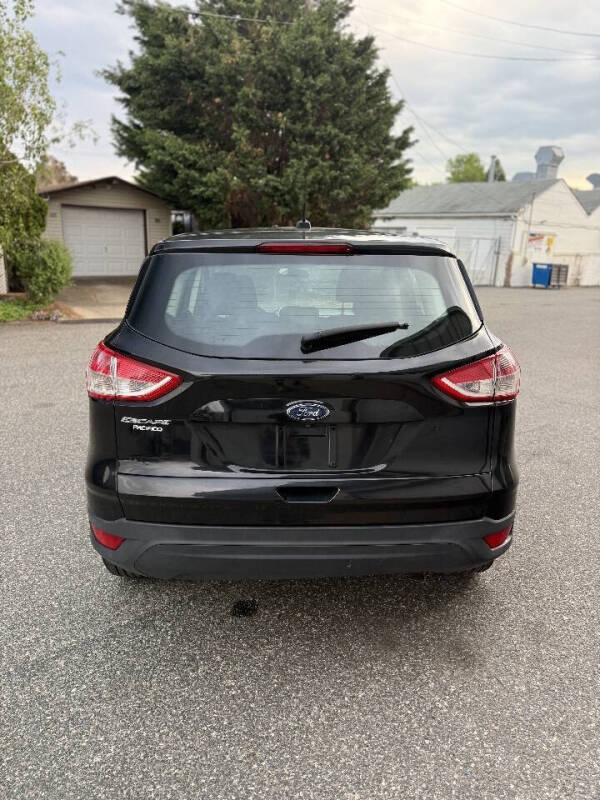 2014 Ford Escape S