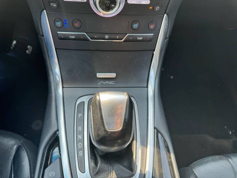 2017 Ford Edge Titanium