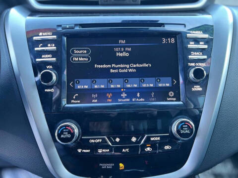 2023 Nissan Murano SV