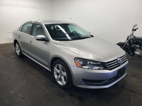 2014 Volkswagen Passat 1.8T SE