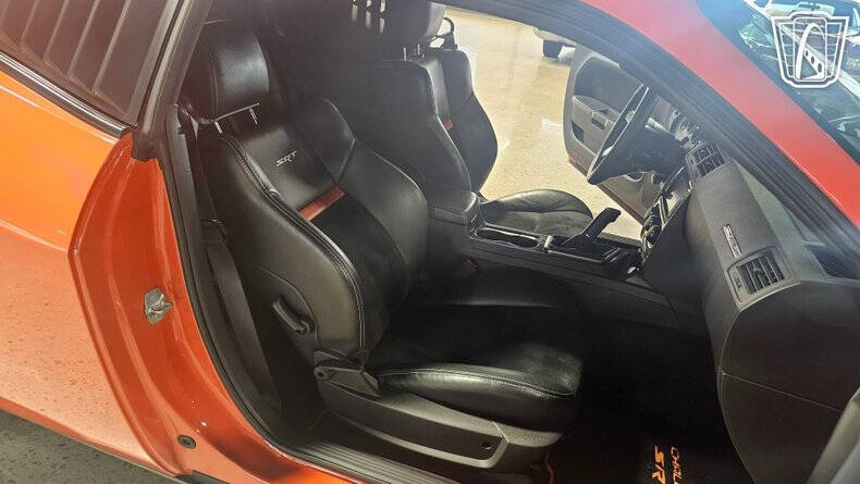 2009 Dodge Challenger SRT8