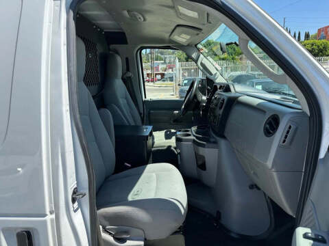 2013 Ford E-Series E-150