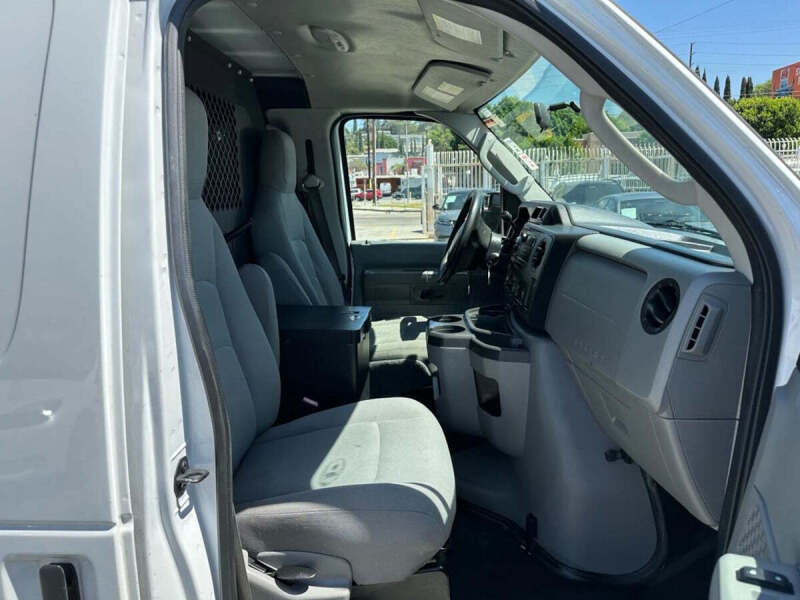 2013 Ford E-Series E-150