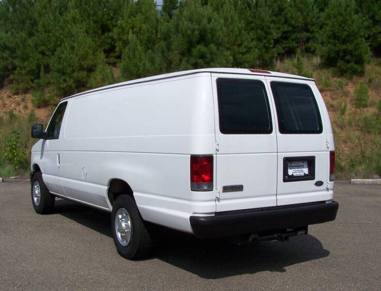 2010 Ford E-Series E-350 SD