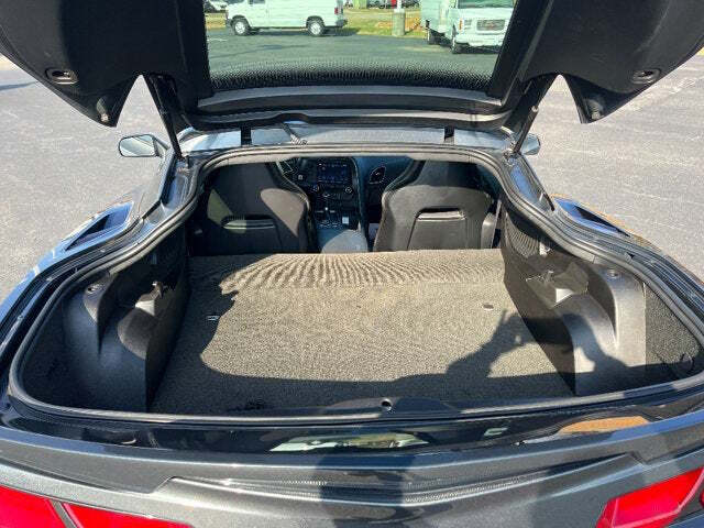 2017 Chevrolet Corvette 28