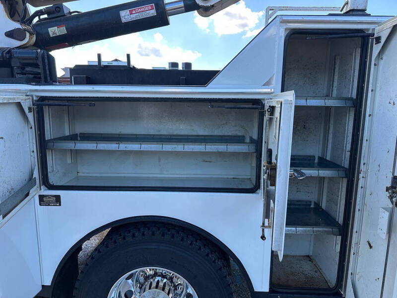 2013 International DuraStar 4400