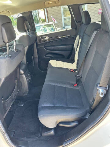 2012 Jeep Grand Cherokee Laredo