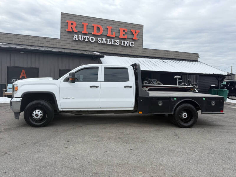 GMC Sierra 3500 Chassis Cab's photo