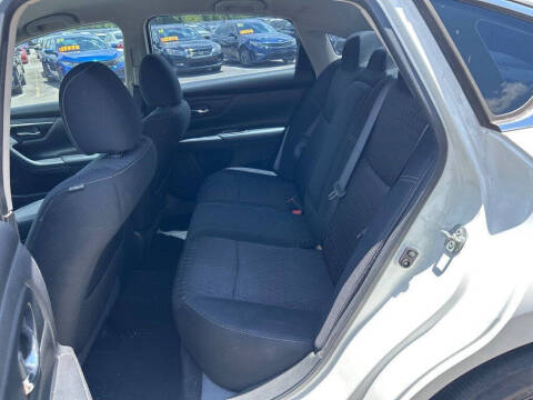 2017 Nissan Altima
