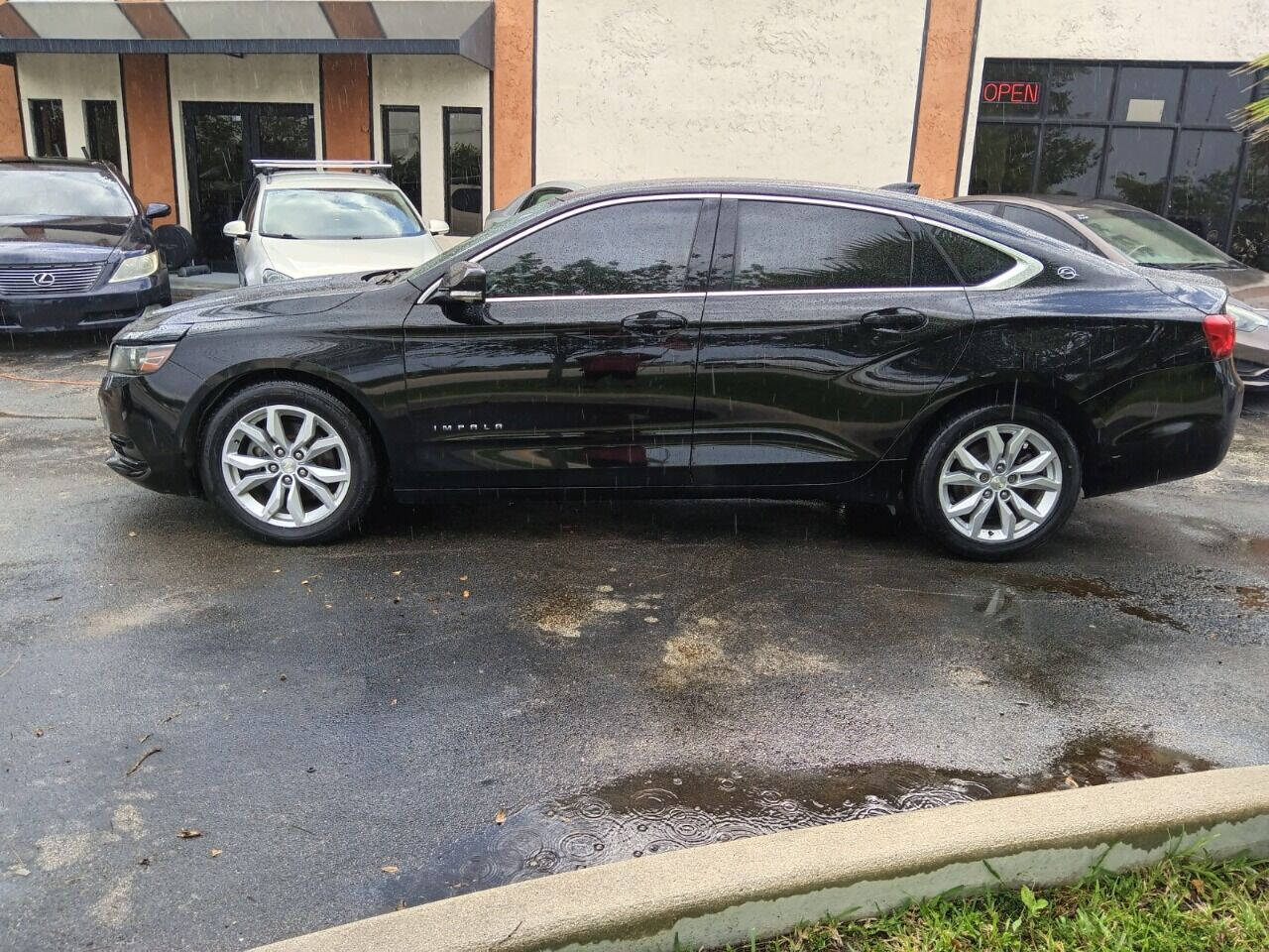 2017 Chevrolet Impala Sedan - $9,950